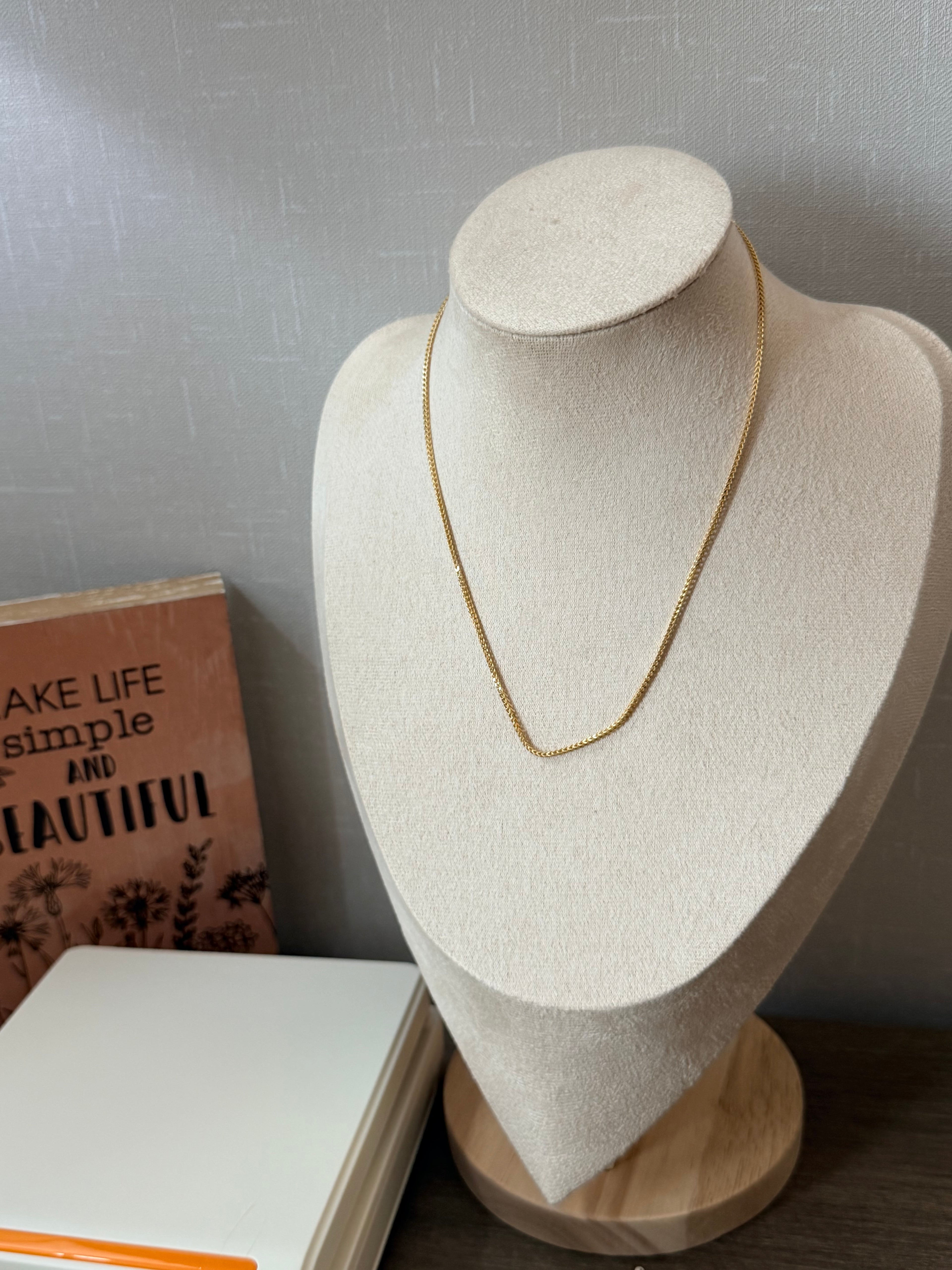 18karat gold Franco 16 inches 2.41grams
