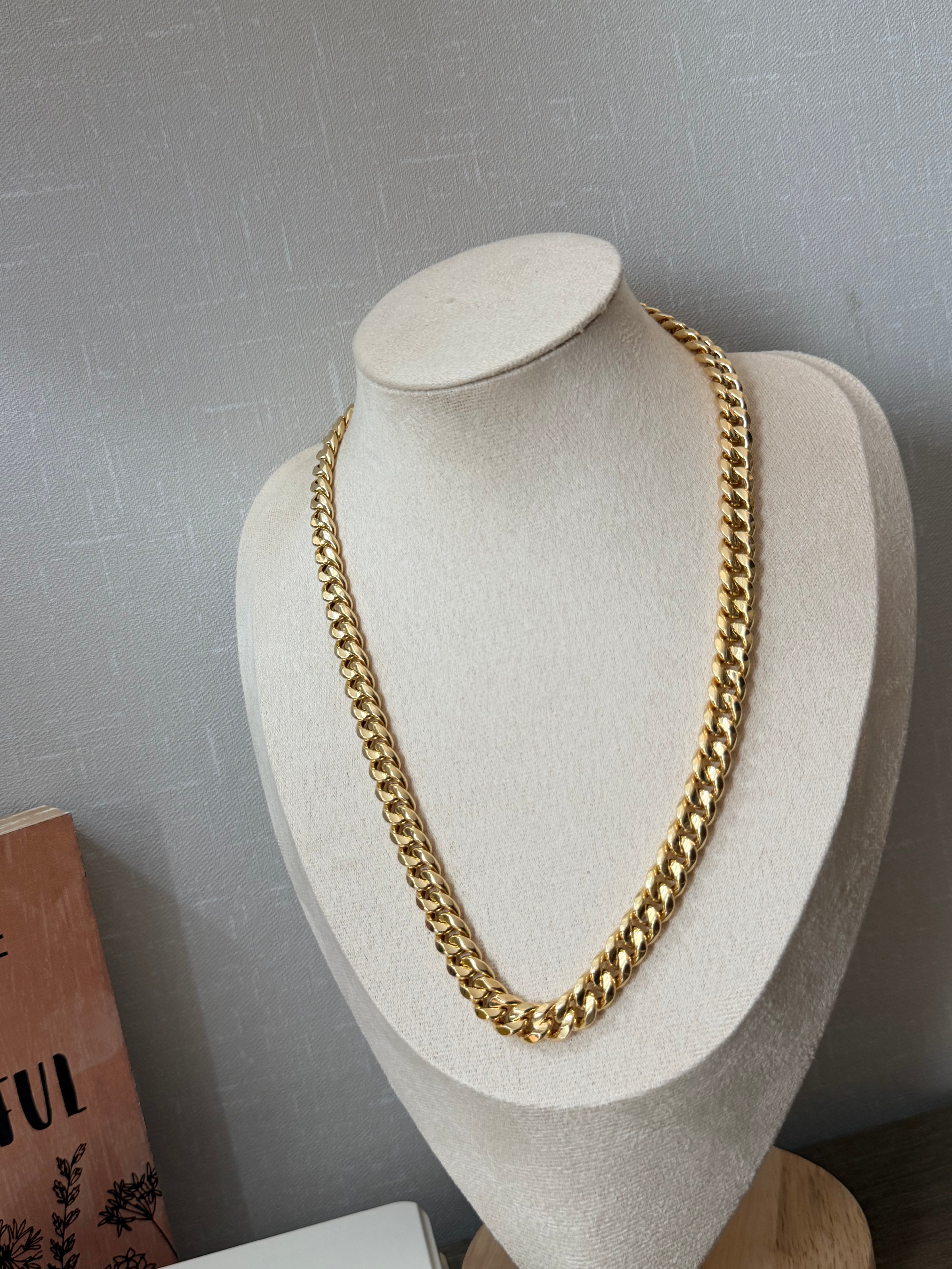 18karat gold Cuban necklace