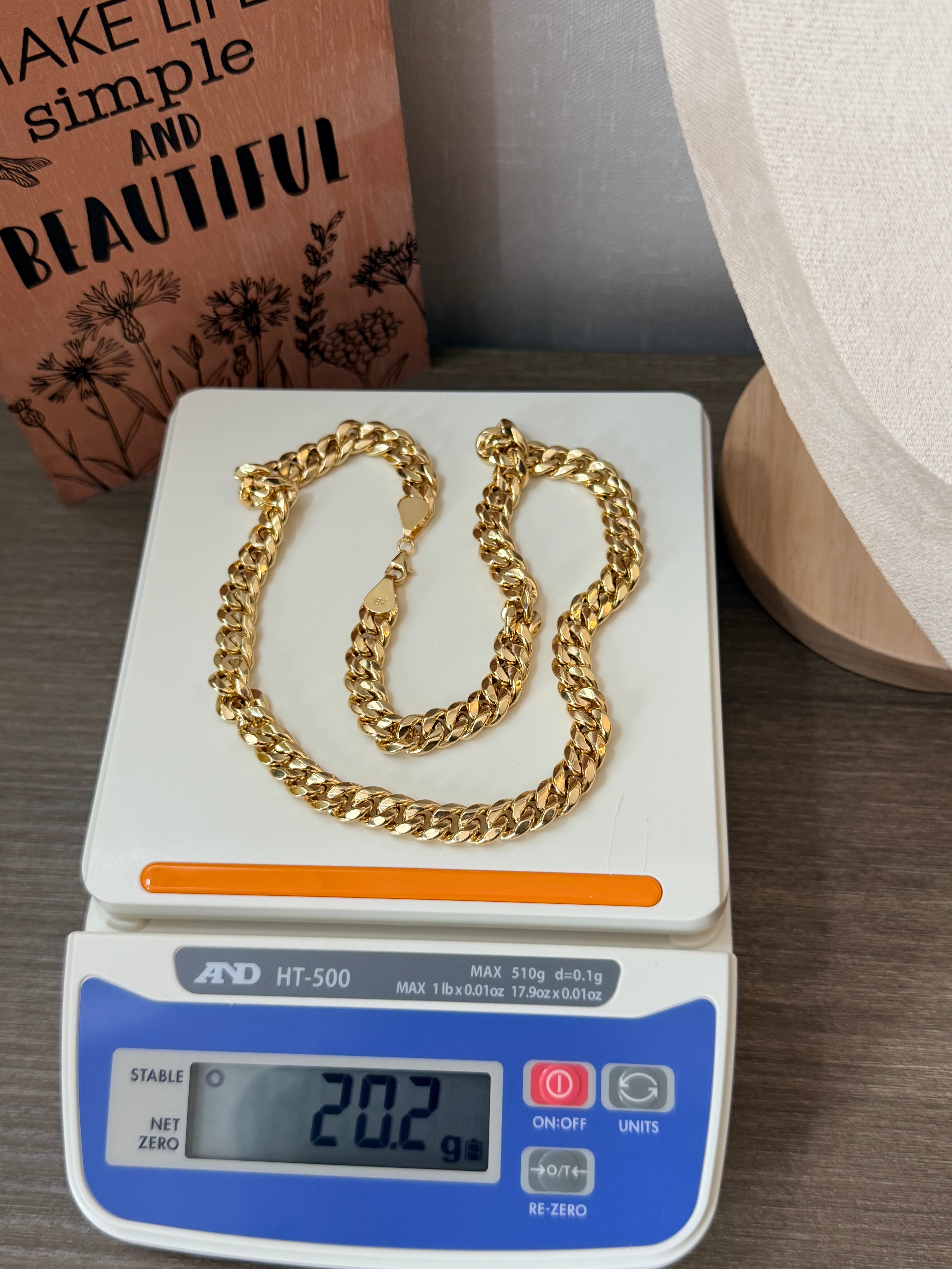 18karat gold Cuban necklace