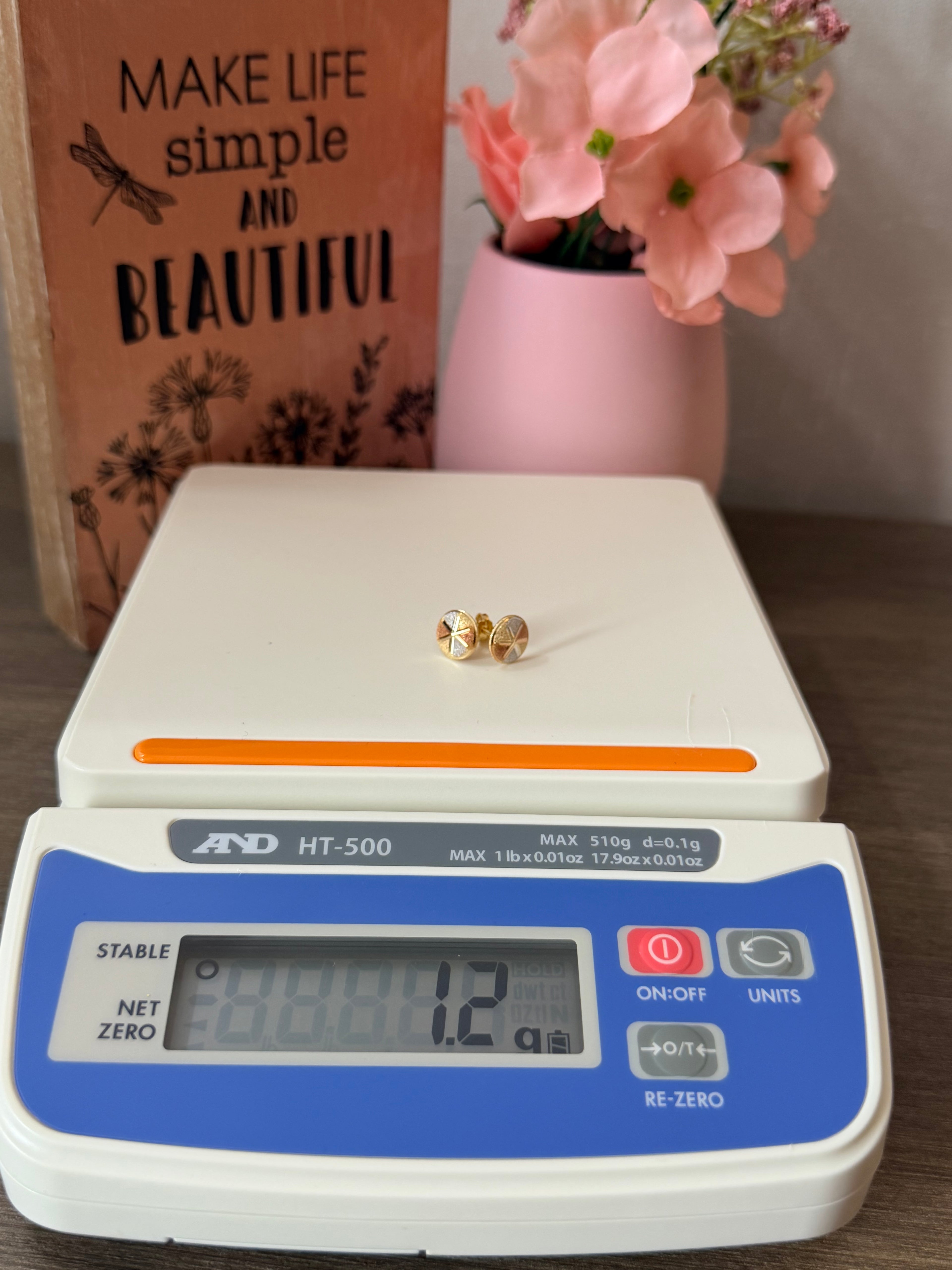 18karat gold 3 toned stud earrings